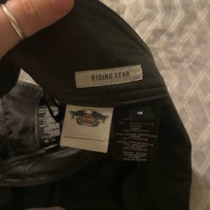 Harley Davidson leather riding great chaps 1W